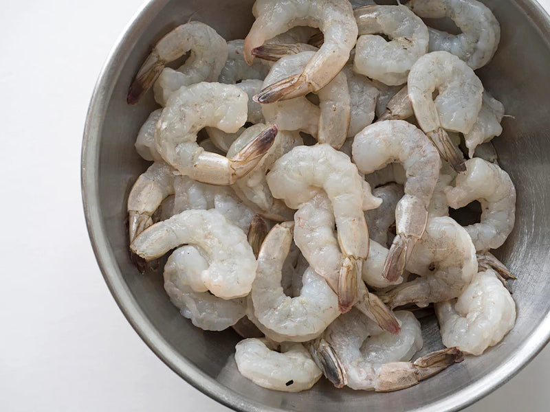 XL 26/30 Gulf White Shrimp peeled deveined tail-on 2-pound bags